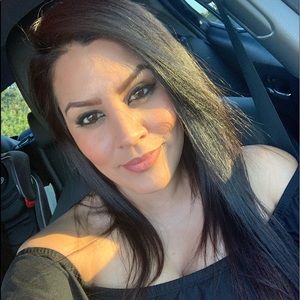 Meet your Posher, Vanessa